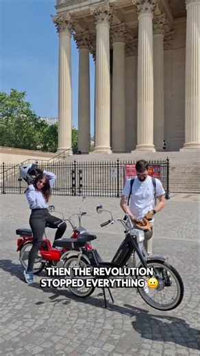 Honor God or Napoleon ? | La Madeleine, Paris | Historical guided tour by Mobylette