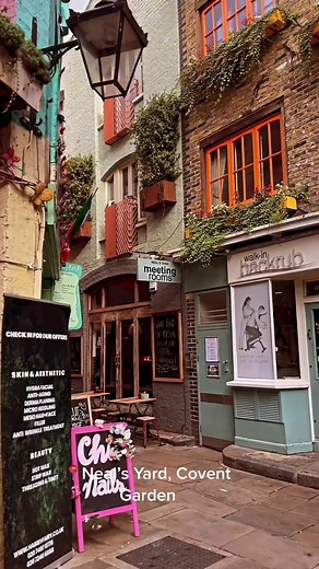 Exploring Neal’s Yard: A Hidden Gem in London