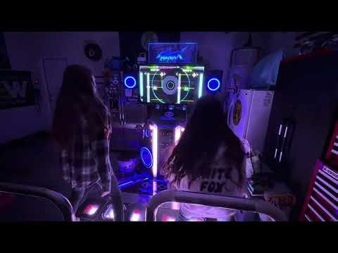 Failing at step maniax #arcadegame #stepmania #stepmaniax