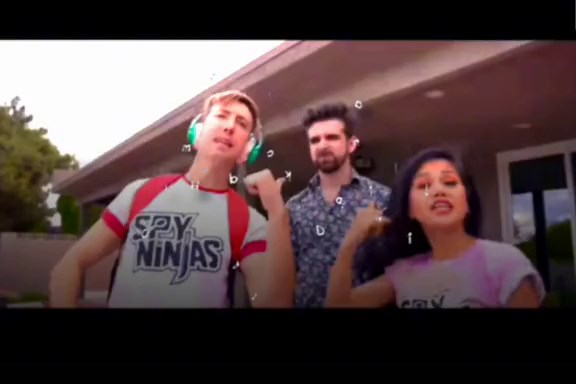 Daniel Gizmo's Healthade Pop It Comeback