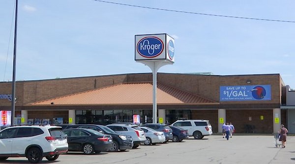 Employees say Dunbar's Kroger now closing May 8th