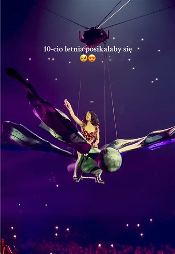 Katy Perry: Roar Performance in Krakow, Poland