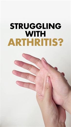 I have arthritis in my hands and struggle with tiny embellishments. With this tool, I can pick up and place pieces easily — no mess, no frustration. -Shannon P. ⭐️⭐️⭐️⭐️⭐️ | Altenew