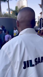 98K views · 7K reactions | Have A Groovy Day! 笠 | Oscar Mbo | Facebook