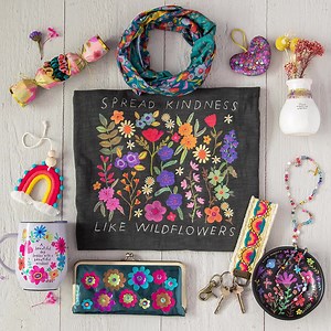 We like to call our products treasures because they're things you stumble upon that you never knew you needed! 🌸 It's the LAST DAY to get an extra 25% OFF all SALE items! Hurry before everything's gone! No promo code needed, discount shown in cart! 🤸‍♀️☀️ >>https://bit.ly/36Lv9ni | Natural Life