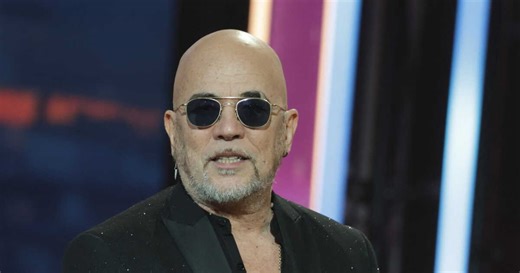 "J'ai eu pas mal de soucis" : Pascal Obispo se confie sur sa santé qui l'empêche de faire une tournée