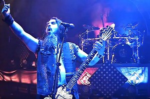 Watch Pro-Shot Video Of MACHINE HEAD's Entire Bochum Concert During 'Burn My Eyes' 25th-Anniversary Tour