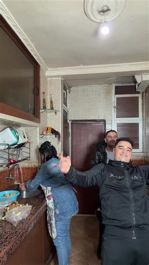 #المغرب🇲🇦تونس🇹🇳الجزائر🇩🇿 #الامارات_العربية_المتحده🇦🇪 #الامارات_السعوديه_الكويت_البحرين_عمان #مصر_السعوديه_العراق_فلسطين #الشعب_الصيني_ماله_حل😂😂