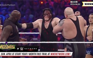 凯恩:表演一个Double chockslam给你们看看