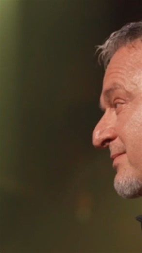 Thompson ima hit godine, zapjevao na dodjeli! Gledajte IN magazin nakon Vijesti na Novoj TV. 🎵 | IN MAGAZIN