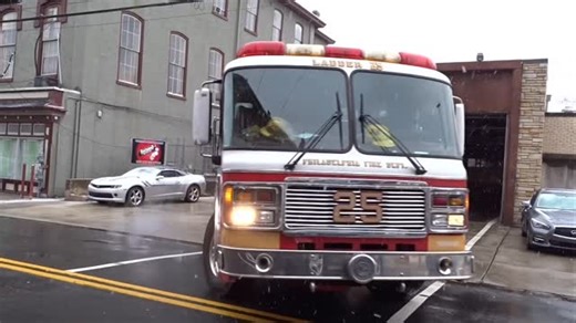 Aaron Mott on Instagram: "Philadelphia Engine 35 & Ladder 25 responding to a stuck elevator in 2018. Engine 35 - 2012 KME 1500/500 (EX-Engine 5, Now Engine 66) Ladder 25 - 1998 American LaFrance/LTI 100' (EX-Ladder 22, Now Retired) #philadelphiafiredepartment #pfd #firetruck #fire #responding"