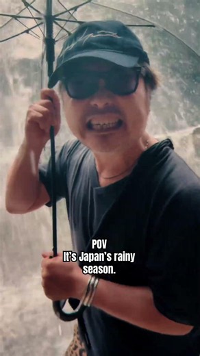 Umbrellas at the ready for Japan’s rainy season. 梅雨 (つゆ) has arrived.