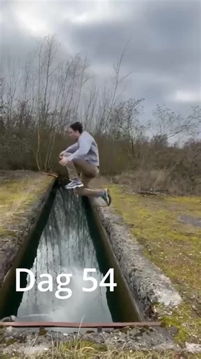 Daniel on Instagram: "Dag 54: Crazy Tiger Vandaag was het Franse @crazytiger_fr het was speciaal op een verlaten industrieterrein Verder een hele grote shoutout naar de nieuwe manager MC ==> @camille.vanranst aja blijkbaar (al niet blijkbaar, want ik heb gisteren daarvoor gebeld) was haar GROTE (wow, spelen met lettertypes, bijna BOEEEEM, paukeslag, lol) Broer jarig, dus als je het bent vergeten, kan je nog steeds een berichtje sturen. Want hij zou dat de @max.vanranst vinden!"