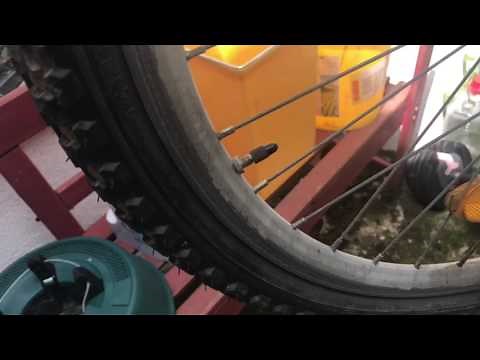 How does a Presta valve works bicycle French valve instructions how to inflate Sclaverand valve DIY