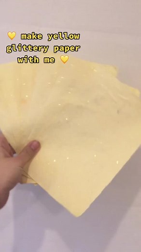 How to Make Shiny Yellow Paper with Glitter
