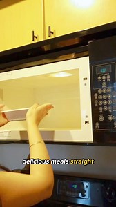 Skip the grocery store, prep and dishes. Get meals from award-winning chefs delivered weekly to your door. Starting at just $11.09 per dish. | CookUnity