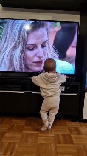 My daugter is mocking me #trending #baby #funny #viral #comedy #shorts #fyp #parenting