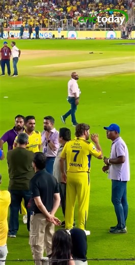 28K views · 350 reactions | MS Dhoni's funny moments in IPL #msdhoni #ipl | Crickettoday | Facebook