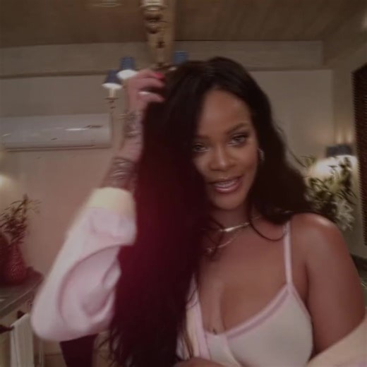 Rihanna Fenty Beauty Kit Highlights in High Quality