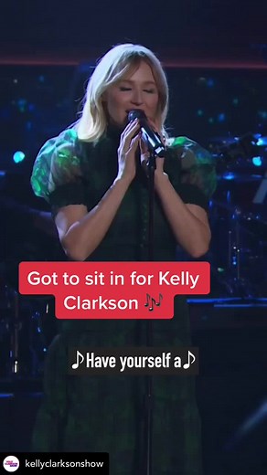 Joy Marie Clarkson Presents Holiday Music on The Kelly Clarkson Show