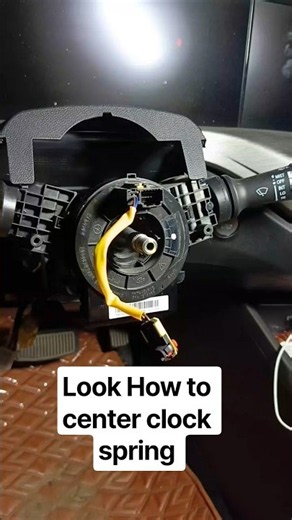 How to center steering clock spring 🚘 #automobile #steeringwheel #shortvideo #clock #spring #shorts