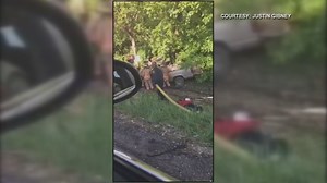 Man dead after pick-up truck veers off I-75