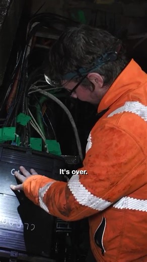 Exploring the Day of an Optical Local Loop Technician