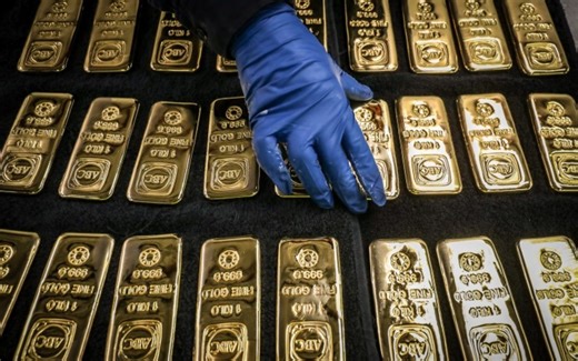 Gold Prices Slid In 2021 Amid Dollar Strength, Rising Rates