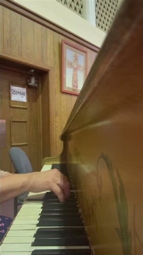 Amazing Grace 🤍 | A Beautiful Moment at the Piano