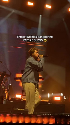 You just know they’re gonna remember this show forever 🥹