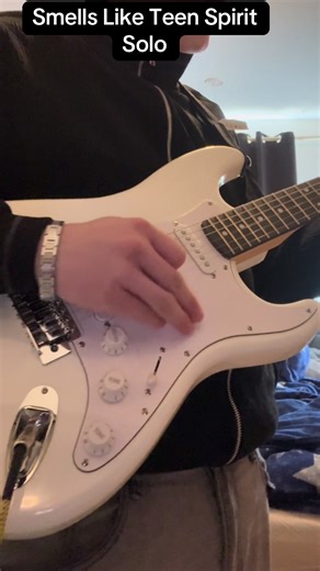 #lerning #guitar #smellsliketeenspiritsolo #nirvana