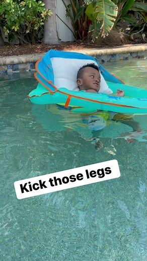 Kick those legs 🦵🏾 | The Baxter Baby