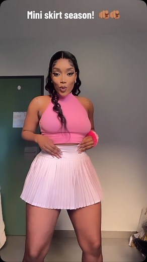 ⭐️⭐️⭐️⭐️⭐️ Dancer’s  on Instagram: "Mini skirt "