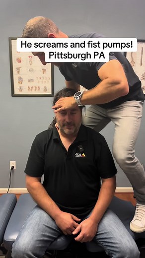 Upper back and neck pain from posture and work! #chiropractic #chiropractor #adjustment #chiropractorcracking