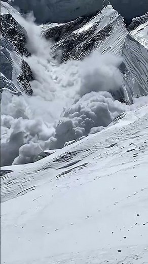 A massive avalanche occurred on the Annapurna I Massif during the 2025 climbing season.