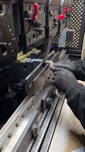 Press Brake AMADA CNC #machine bending
