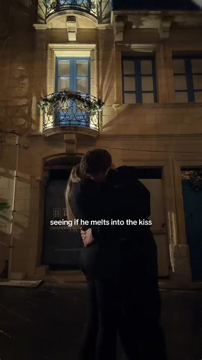 Sweet Baby Kiss Moments