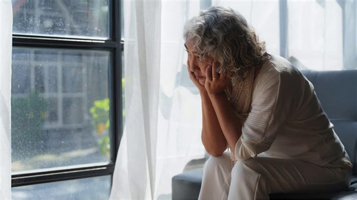 Solo Retirement Planning Overlooked Despite 27% Living Alone After 60