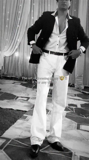 Ayush 🔱 on Instagram: "Fits reflects yours personality 🥶🔱 Comment “Fit” to get link of the outfits 🫶⚜️ . . #fyp #fashion #outfit #oldmoney #chelsea"