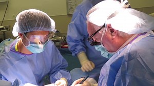 Overlook hospital surgeon, a Short Hills resident, introduces interns to world of medicine