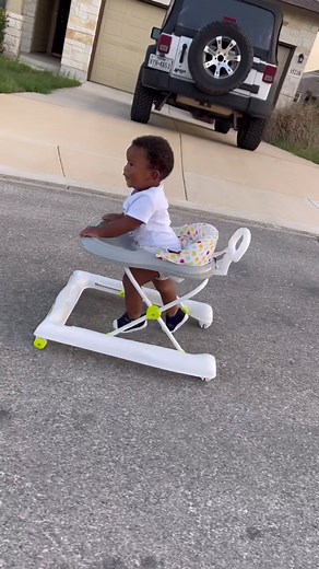 Don’t run from the Lord 😂 #christianboy #lovethelord #runbaby #fypage #babiesoftiktok #blessed