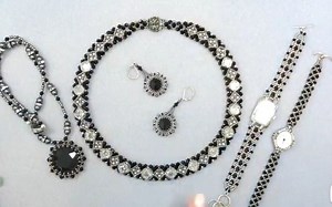 【串珠教程合集】康帕宁套装（手链/项链/吊坠/表带）-Bronzepony