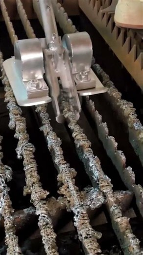 Satisfying Welding Slag Removal Machine – Automatic Metal Cleaning Process