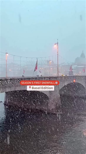Switzerland 🇨🇭 Travel | Hotels | Food | Tips on Instagram: "@pranshulinswitzerland catching Basel the moment winter officially arrives ❄️✨ Tag someone who loves first-snow moments! 💡 Fun Fact: Basel’s old town looks extra magical in snow thanks to its medieval architecture. 💡 Lustigi Taatsach: D’Altstadt vo Basel gseht bi em erschte Schnee bsunders märchenhaft us dank de mittelalterliche Architektur. 📍 Basel, Switzerland"