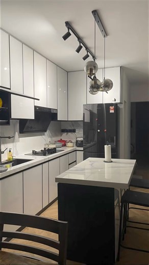 2K views | Aluminium cabinet...