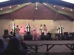 Vogues - You're The One Live at Kennywood