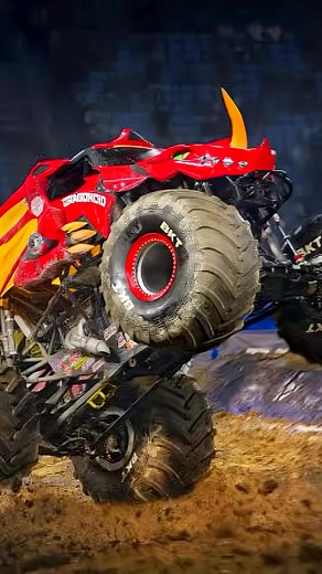 32K views · 696 reactions | why monster trucks use AUTOMATIC transmissions #hashtagfbreelsvideo | Cars Mania | Facebook