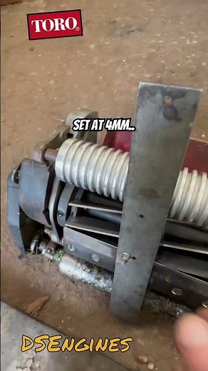 TORO CYLINDER UNIT | SETTING HEIGHT OF CUT TIP! 🔧| #toro #mechanic #greenkeeper #short #shorts