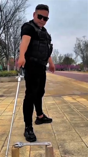 ☠️📈 Top 3 self Defence Gadgets in the world ! #shorts #gadgets #viral #selfdefense