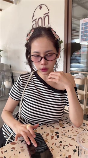 วิดีโอของ ลูกชื่อหมูอู๊ด (@baiyok_arreya) พร้อมเพลง เสียงต้นฉบับ - PopHub - PopHub (212k)